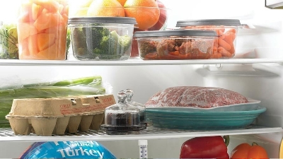 6 Vật dụng cần thiết để bảo quản thức ăn trong tủ lạnh